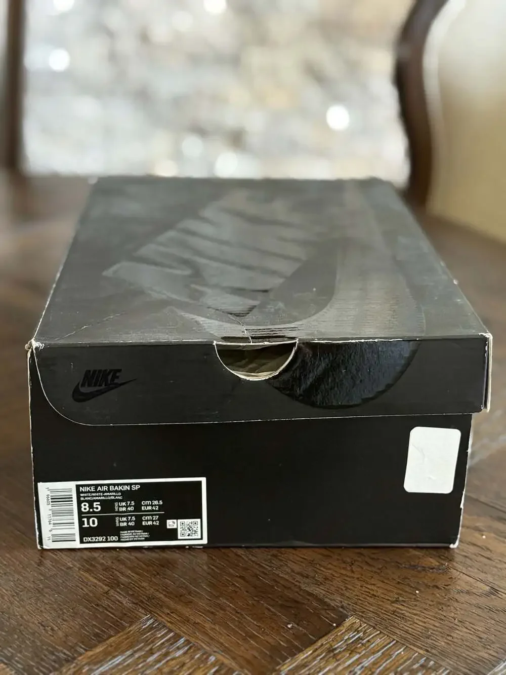 Supreme x Nike Air Bakin White Amarillo DX3292-100 Size 8.5 New With Box Rare!